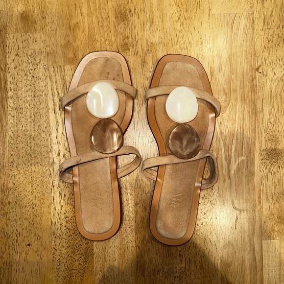 Zara Tan Suede Flat Sandal - Picture 1 of 6